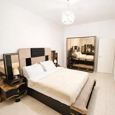 Διαμέρισμα Mibis Private Balcony Fast Wifi Τίρανα