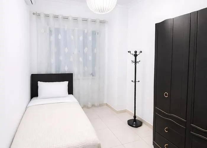 Mibis Private Balcony Fast Wifi * Τίρανα